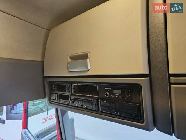 Красный Рено Range T, объемом двигателя 13 л и пробегом 900 тыс. км за 31500 $, фото 48 на Automoto.ua