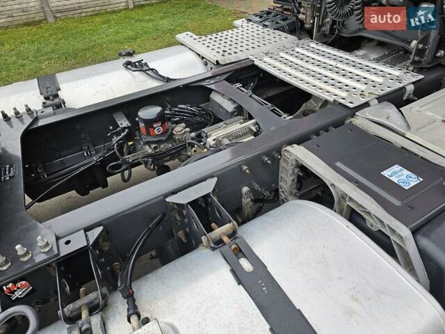 Красный Рено Range T, объемом двигателя 13 л и пробегом 900 тыс. км за 31500 $, фото 34 на Automoto.ua