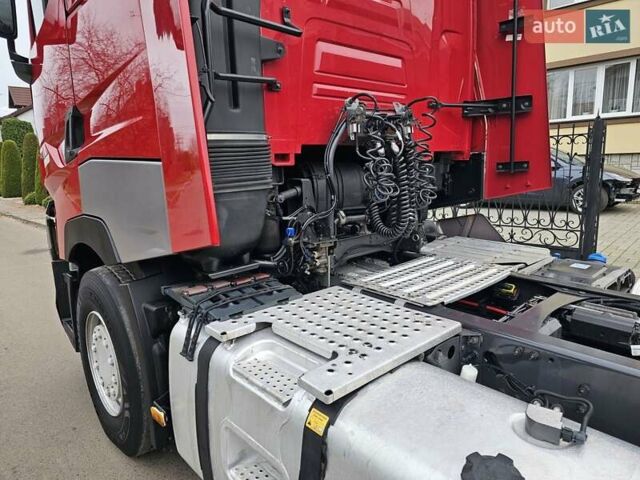 Красный Рено Range T, объемом двигателя 13 л и пробегом 900 тыс. км за 31500 $, фото 21 на Automoto.ua