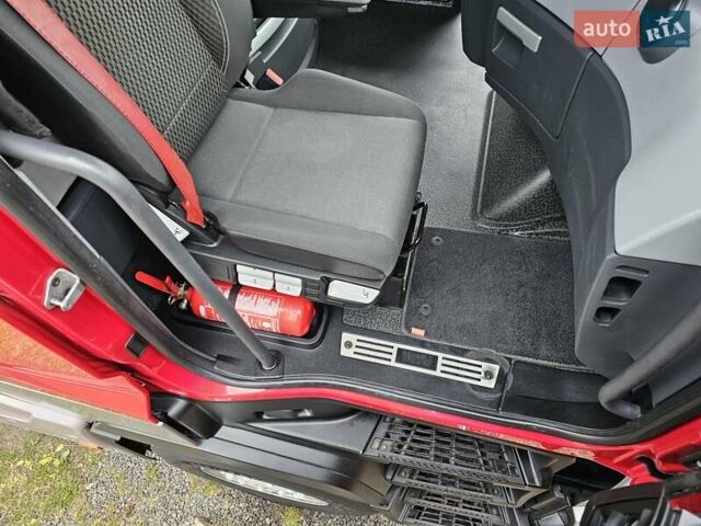 Красный Рено Range T, объемом двигателя 13 л и пробегом 900 тыс. км за 29999 $, фото 46 на Automoto.ua