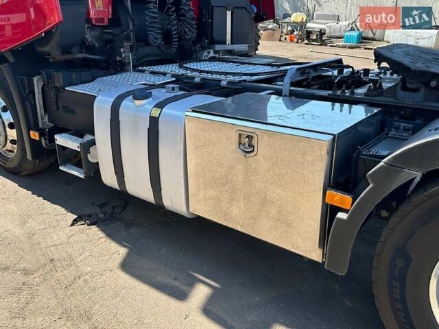 Червоний Рено Range T, об'ємом двигуна 12.8 л та пробігом 700 тис. км за 31900 $, фото 13 на Automoto.ua