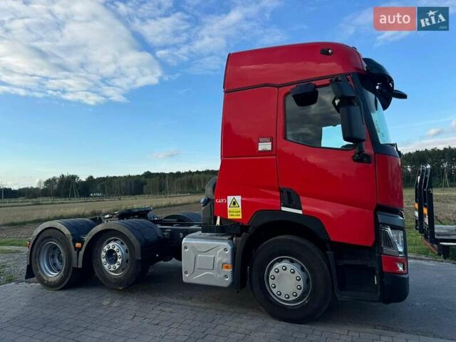 Червоний Рено Range T, об'ємом двигуна 12.9 л та пробігом 750 тис. км за 29999 $, фото 1 на Automoto.ua