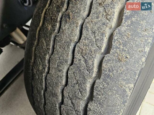 Красный Рено Range T, объемом двигателя 13 л и пробегом 900 тыс. км за 31500 $, фото 61 на Automoto.ua