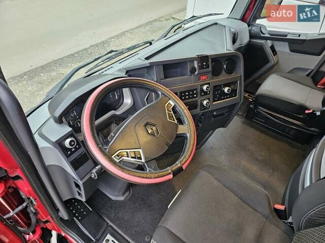 Красный Рено Range T, объемом двигателя 13 л и пробегом 900 тыс. км за 29999 $, фото 37 на Automoto.ua