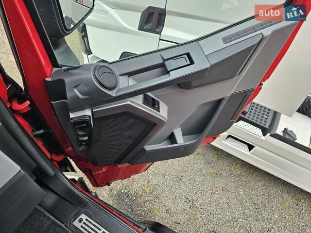 Красный Рено Range T, объемом двигателя 13 л и пробегом 900 тыс. км за 31500 $, фото 52 на Automoto.ua