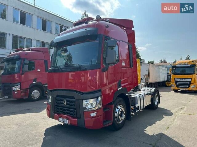 Красный Рено Range T, объемом двигателя 12.9 л и пробегом 698 тыс. км за 31900 $, фото 2 на Automoto.ua