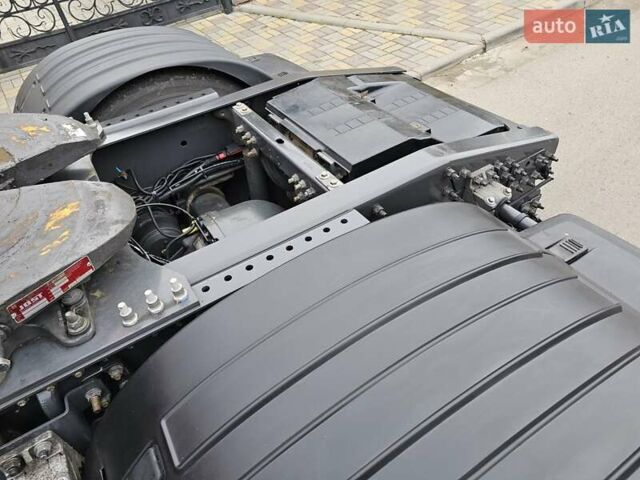 Красный Рено Range T, объемом двигателя 13 л и пробегом 900 тыс. км за 31500 $, фото 25 на Automoto.ua