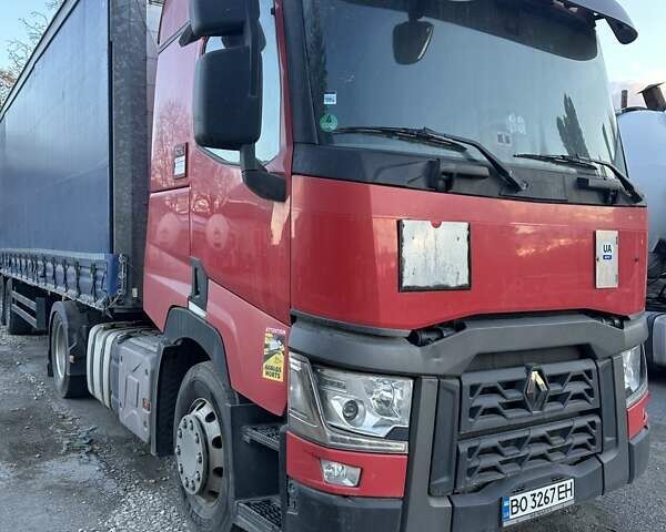Красный Рено Range T, объемом двигателя 10.8 л и пробегом 810 тыс. км за 22222 $, фото 1 на Automoto.ua