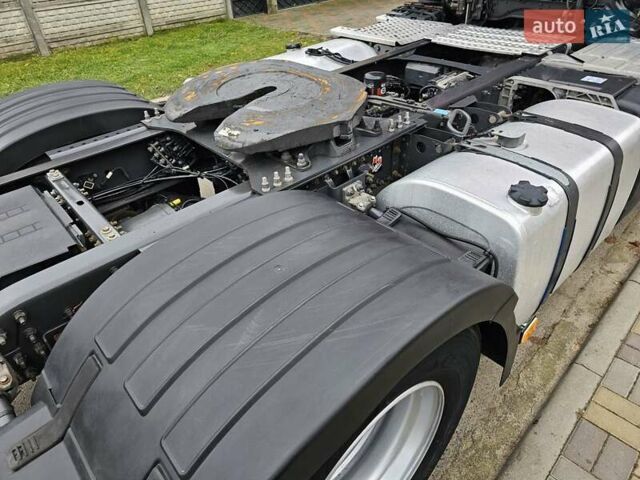 Красный Рено Range T, объемом двигателя 13 л и пробегом 900 тыс. км за 31500 $, фото 30 на Automoto.ua