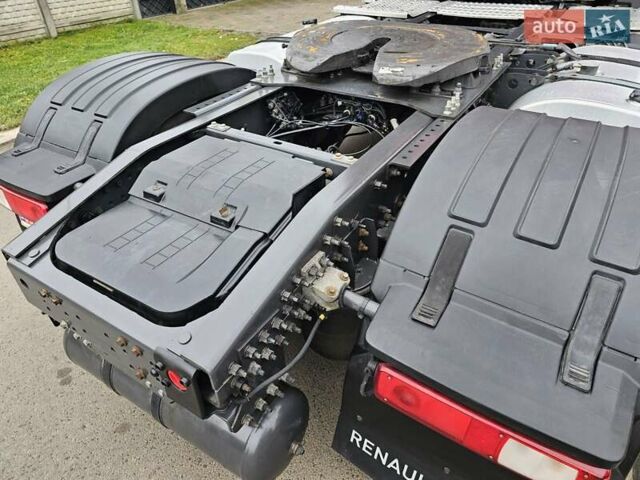 Красный Рено Range T, объемом двигателя 13 л и пробегом 900 тыс. км за 31500 $, фото 28 на Automoto.ua