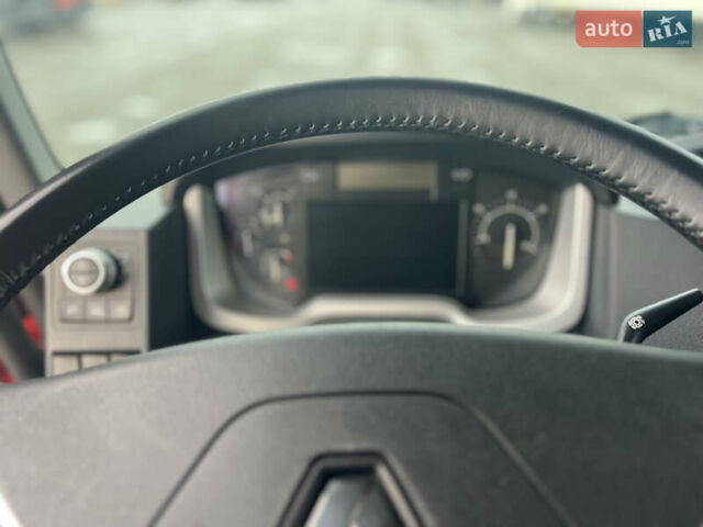 Красный Рено Range T, объемом двигателя 12.9 л и пробегом 618 тыс. км за 29900 $, фото 17 на Automoto.ua