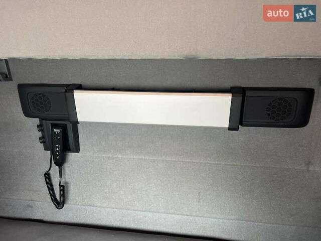 Красный Рено Range T, объемом двигателя 12.9 л и пробегом 618 тыс. км за 29900 $, фото 23 на Automoto.ua