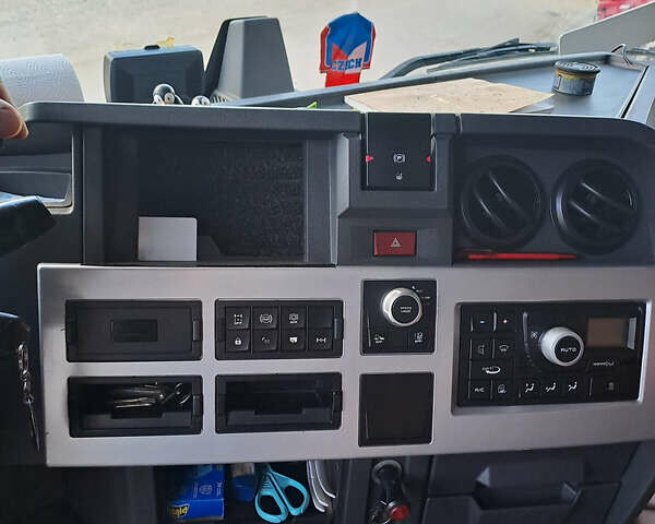 Рено Range T, объемом двигателя 0 л и пробегом 978 тыс. км за 35000 $, фото 18 на Automoto.ua