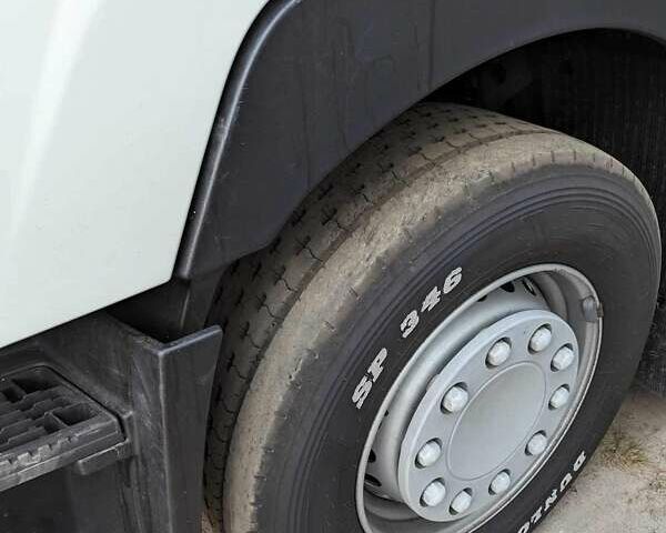 Рено Range T, объемом двигателя 10.84 л и пробегом 794 тыс. км за 27200 $, фото 3 на Automoto.ua