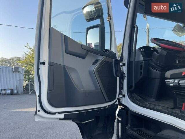 Рено Range T, объемом двигателя 10.85 л и пробегом 814 тыс. км за 28000 $, фото 26 на Automoto.ua