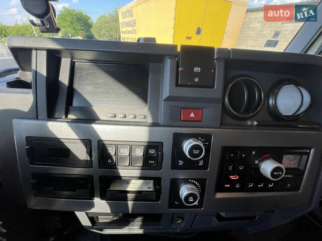 Рено Range T, об'ємом двигуна 12.9 л та пробігом 760 тис. км за 29450 $, фото 41 на Automoto.ua