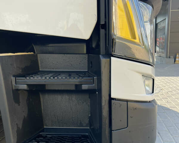 Рено Range T, об'ємом двигуна 12.9 л та пробігом 760 тис. км за 29450 $, фото 28 на Automoto.ua