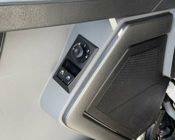 Рено Range T, объемом двигателя 12.9 л и пробегом 800 тыс. км за 25999 $, фото 30 на Automoto.ua