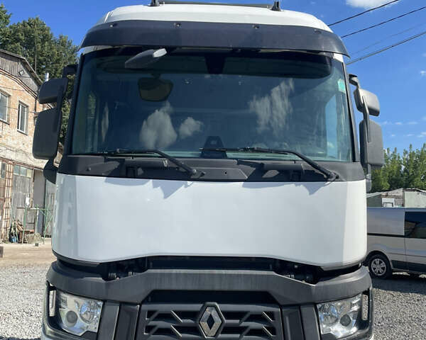 Рено Range T, объемом двигателя 12.9 л и пробегом 800 тыс. км за 25999 $, фото 14 на Automoto.ua