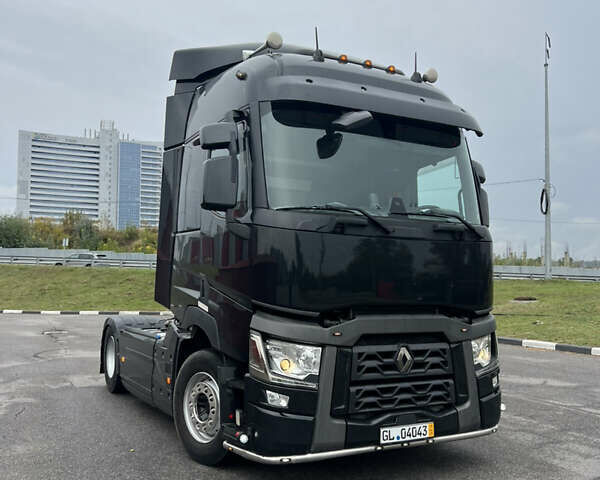 Рено Range T, объемом двигателя 0 л и пробегом 657 тыс. км за 33000 $, фото 4 на Automoto.ua