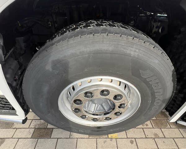 Рено Range T, объемом двигателя 0 л и пробегом 780 тыс. км за 36000 $, фото 12 на Automoto.ua