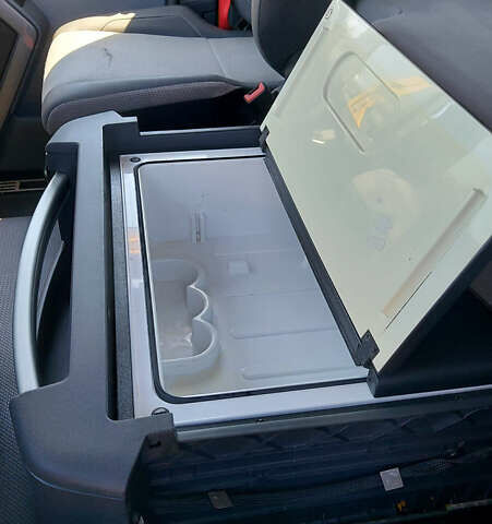 Жовтий Рено Range T, об'ємом двигуна 10.8 л та пробігом 1 тис. км за 27000 $, фото 14 на Automoto.ua