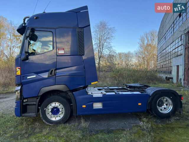 Синій Рено Range T, об'ємом двигуна 12.9 л та пробігом 111 тис. км за 25500 $, фото 3 на Automoto.ua