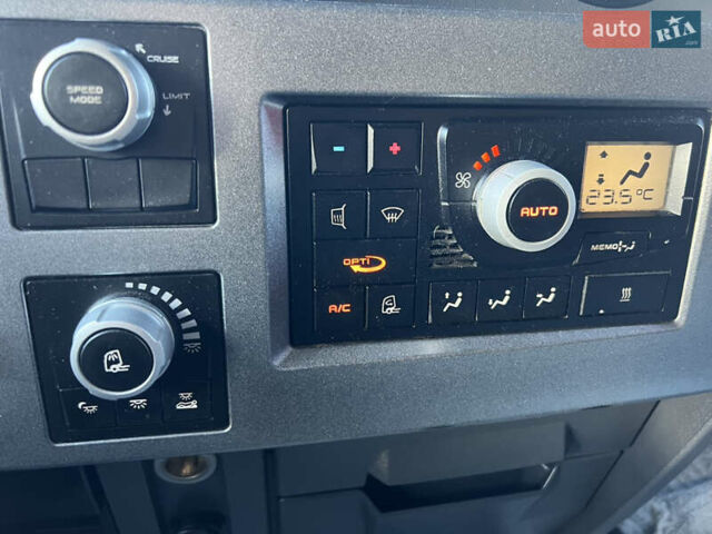 Синій Рено Range T, об'ємом двигуна 12.9 л та пробігом 111 тис. км за 25500 $, фото 37 на Automoto.ua