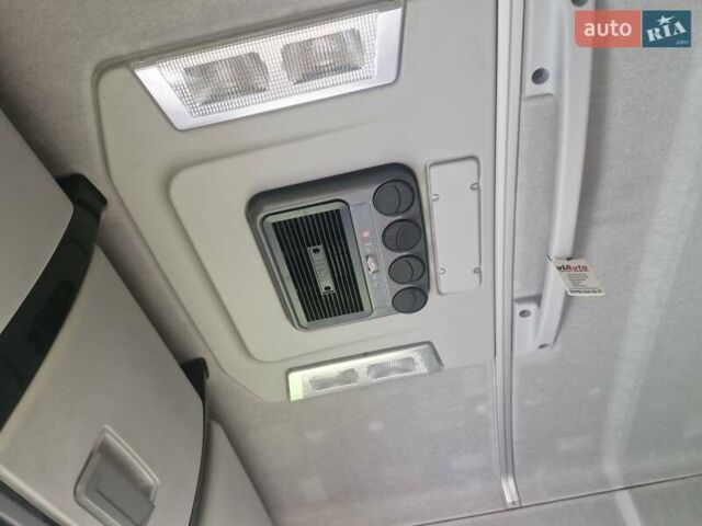Синий Рено Range T, объемом двигателя 12.9 л и пробегом 850 тыс. км за 28500 $, фото 22 на Automoto.ua