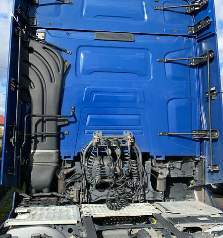 Синий Рено Range T, объемом двигателя 12.9 л и пробегом 900 тыс. км за 29500 $, фото 5 на Automoto.ua