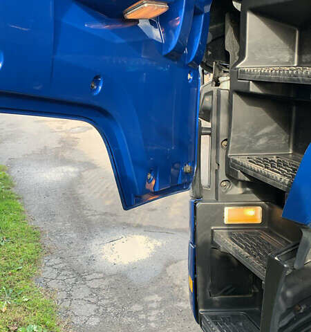 Синий Рено Range T, объемом двигателя 12.9 л и пробегом 900 тыс. км за 29500 $, фото 8 на Automoto.ua