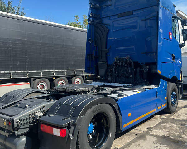 Синий Рено Range T, объемом двигателя 12.9 л и пробегом 900 тыс. км за 29500 $, фото 19 на Automoto.ua