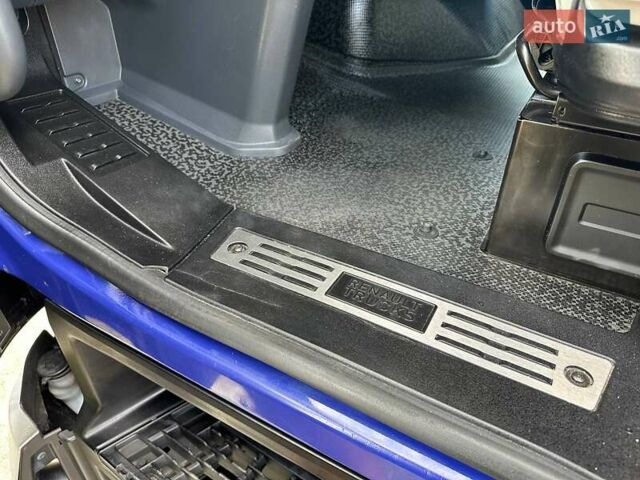 Синій Рено Range T, об'ємом двигуна 12.9 л та пробігом 690 тис. км за 37999 $, фото 124 на Automoto.ua