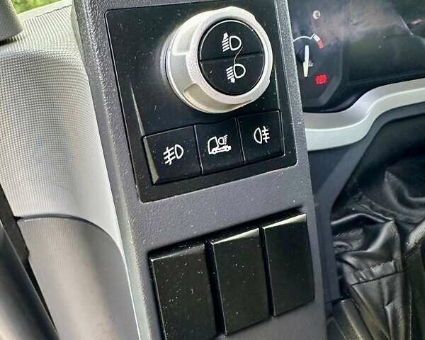 Синій Рено Range T, об'ємом двигуна 12.9 л та пробігом 690 тис. км за 37999 $, фото 118 на Automoto.ua