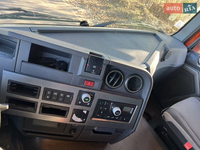 Помаранчевий Рено Range T, об'ємом двигуна 0 л та пробігом 660 тис. км за 23999 $, фото 34 на Automoto.ua