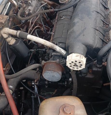 Белый Рено Рапид, объемом двигателя 1.6 л и пробегом 350 тыс. км за 1300 $, фото 6 на Automoto.ua