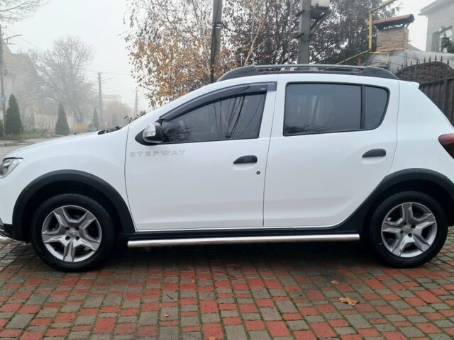 Белый Рено Родео, объемом двигателя 0.9 л и пробегом 125 тыс. км за 8300 $, фото 7 на Automoto.ua