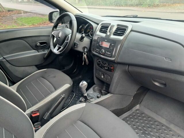 Белый Рено Родео, объемом двигателя 0.9 л и пробегом 125 тыс. км за 8300 $, фото 13 на Automoto.ua