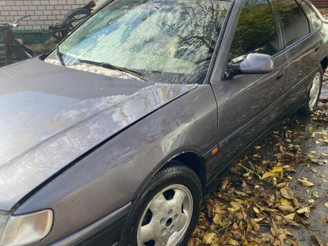 Рено Сафран 1993 в Виннице на Automoto.ua Серый Рено Сафран, объемом двигателя 2 л и пробегом 200 тыс. км за 700 $, фото 1 на Automoto.ua