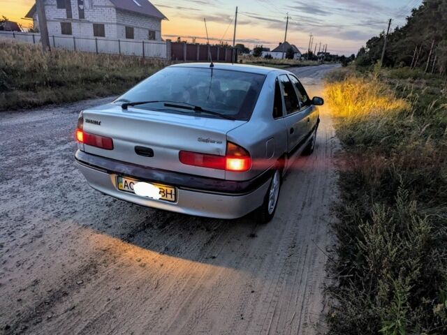 Серый Рено Сафран, объемом двигателя 2 л и пробегом 320 тыс. км за 2899 $, фото 6 на Automoto.ua