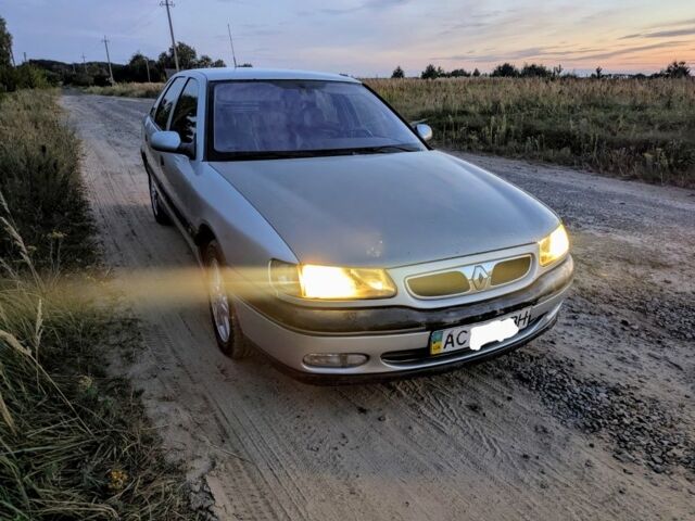 Серый Рено Сафран, объемом двигателя 2 л и пробегом 320 тыс. км за 2899 $, фото 3 на Automoto.ua