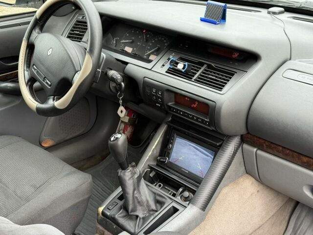 Сірий Рено Сафран, об'ємом двигуна 1.9 л та пробігом 1 тис. км за 1550 $, фото 13 на Automoto.ua