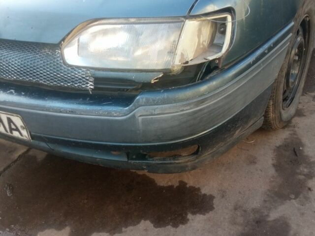 Синий Рено Сафран, объемом двигателя 0 л и пробегом 270 тыс. км за 452 $, фото 4 на Automoto.ua