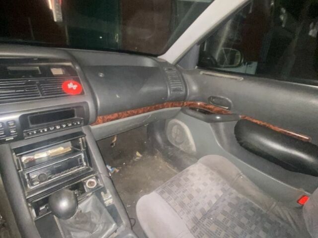 Синій Рено Сафран, об'ємом двигуна 2 л та пробігом 235 тис. км за 950 $, фото 4 на Automoto.ua