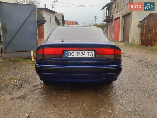 Синий Рено Сафран, объемом двигателя 2.2 л и пробегом 300 тыс. км за 1500 $, фото 1 на Automoto.ua