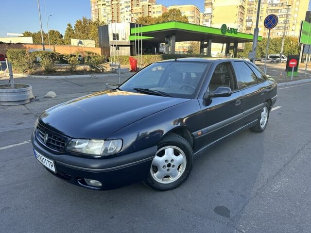 Синий Рено Сафран, объемом двигателя 3 л и пробегом 227 тыс. км за 1700 $, фото 4 на Automoto.ua