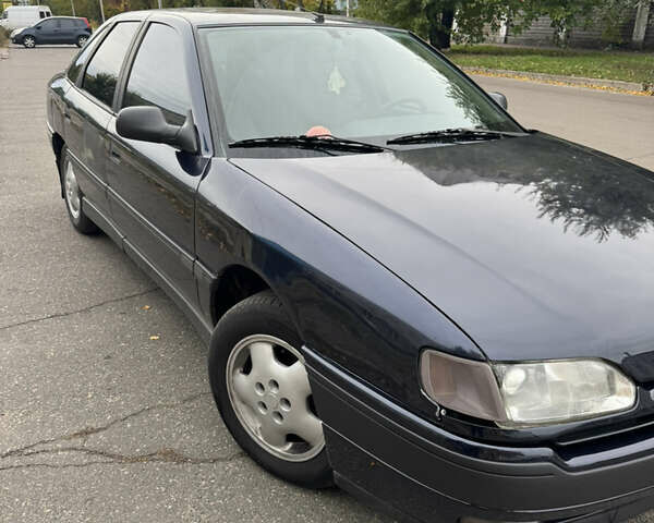 Синий Рено Сафран, объемом двигателя 3 л и пробегом 327 тыс. км за 2200 $, фото 5 на Automoto.ua