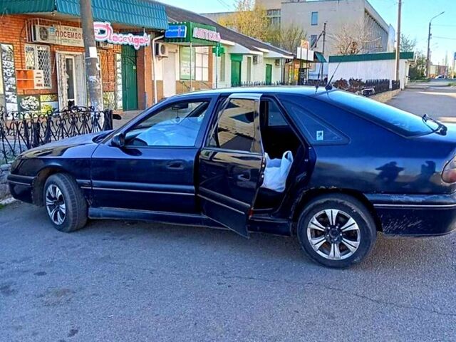 Синий Рено Сафран, объемом двигателя 1.9 л и пробегом 0 тыс. км за 1500 $, фото 2 на Automoto.ua