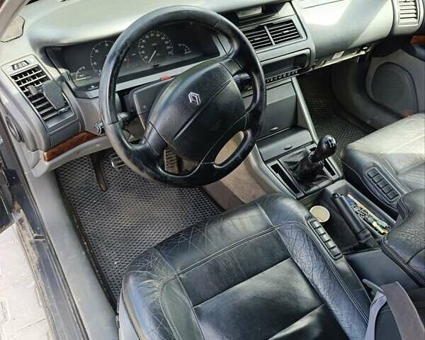 Синій Рено Сафран, об'ємом двигуна 2.2 л та пробігом 390 тис. км за 2600 $, фото 5 на Automoto.ua