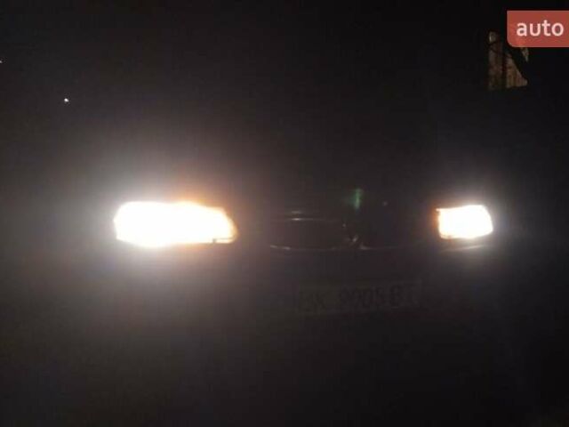 Зелений Рено Сафран, об'ємом двигуна 1.9 л та пробігом 350 тис. км за 1800 $, фото 6 на Automoto.ua